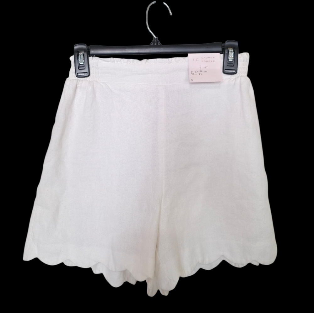 LC Lauren Conrad White Linen Blend High Rise Scallop Hem Shorts NWT Size Small - Picture 2 of 6